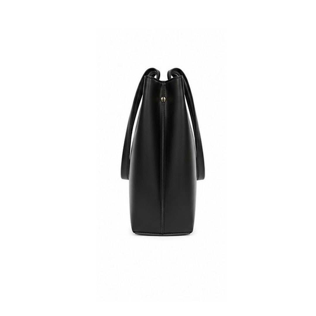 Zee Tote